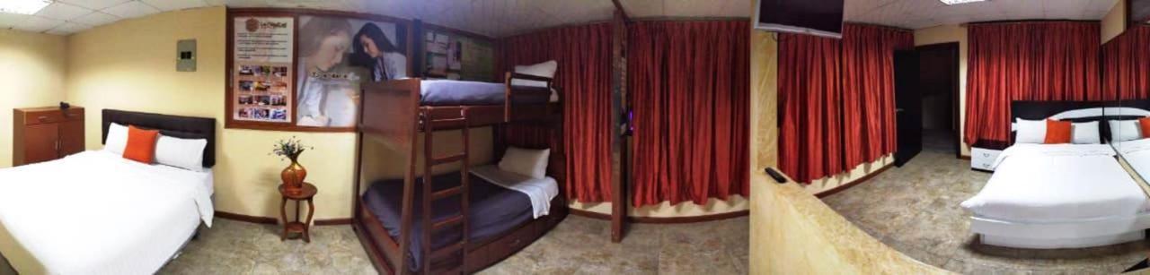La Kapital Hotel Ambato Bagian luar foto