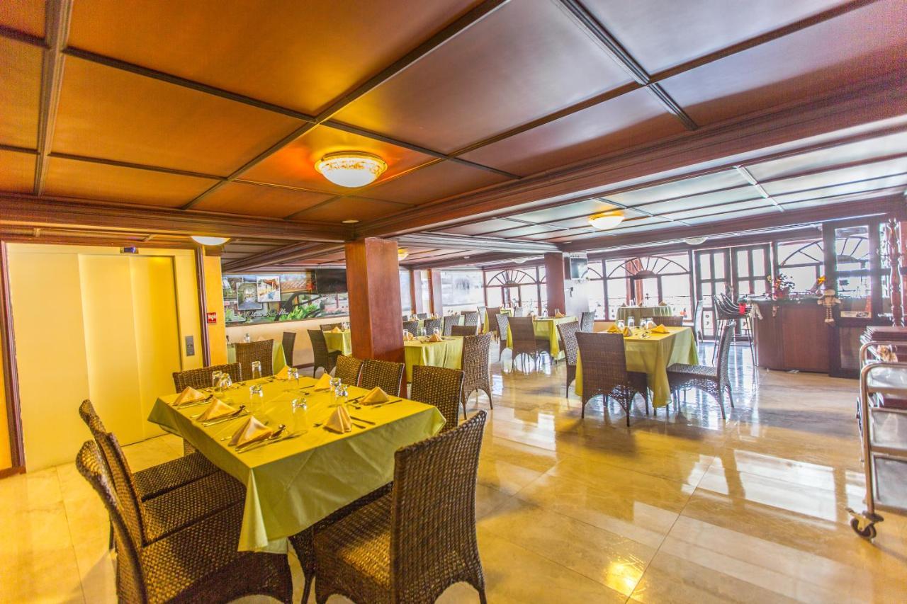 La Kapital Hotel Ambato Bagian luar foto